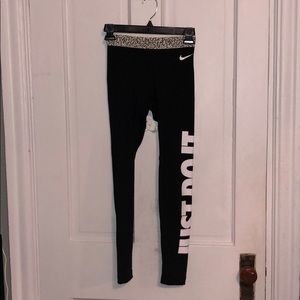 Nike Pro Full Length Leggings